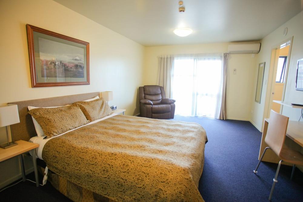 Abbots Hamilton - Hotel And Conference Centre Exterior photo