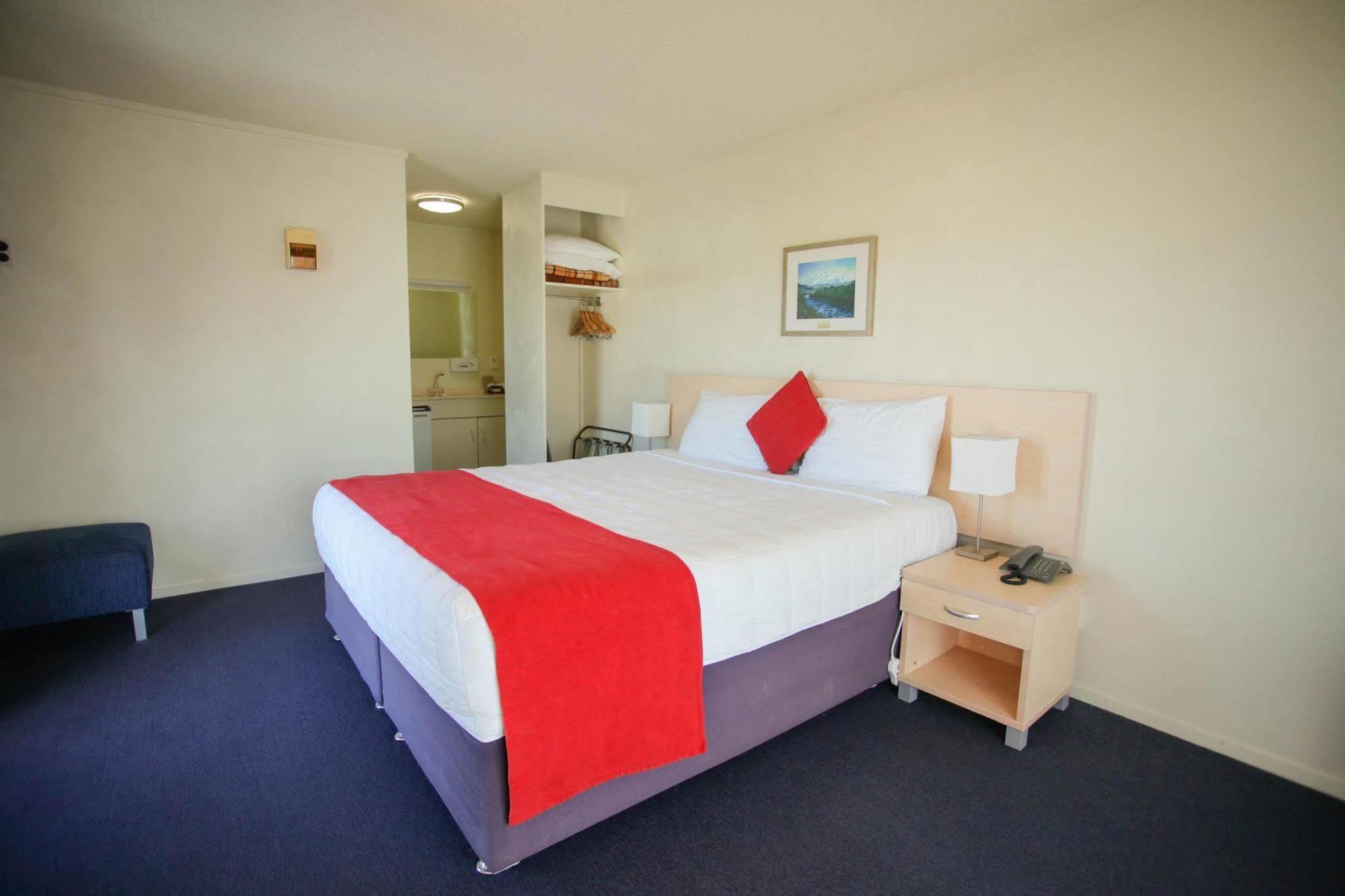 Abbots Hamilton - Hotel And Conference Centre Exterior photo